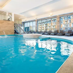 Apartament Apartamentyprzymorzu 008 Z Basenem Tarasem I Ogródkiem, Kołobrzeg